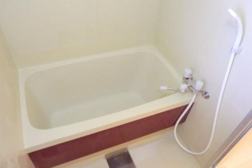 栄東ハイツの風呂