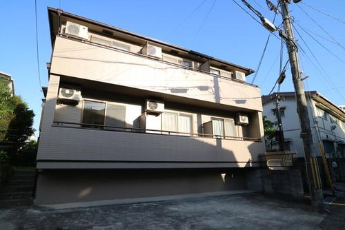 レジデンス松涛203の外観