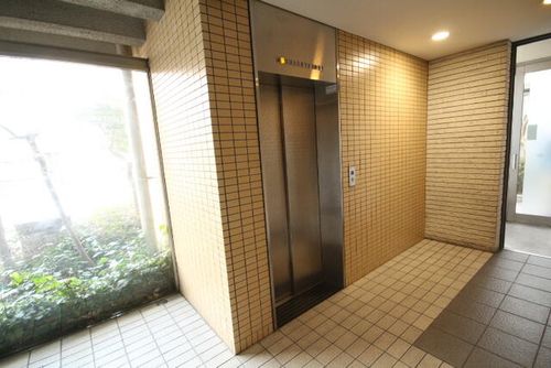 グレース堀田のその他画像