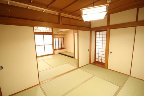 グレース堀田の内装