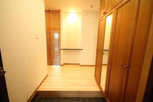 グレース堀田の玄関