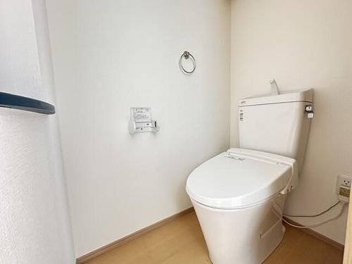 モジュールH1Bの内装