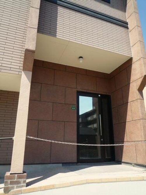 サーチュイン原103の外観