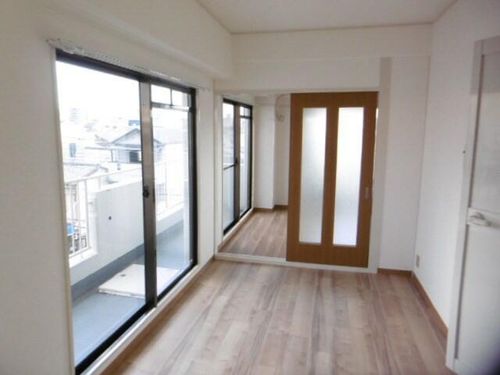 マンションエイトの内装