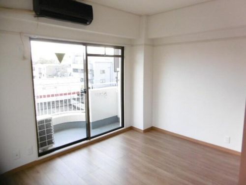 マンションエイトの内装