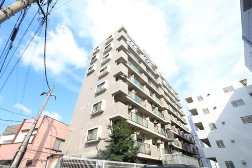 鷹の巣センチュリー21の外観