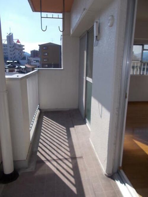 クラブハウス守恒の内装