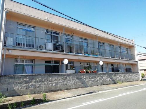 三雄マンション7の外観