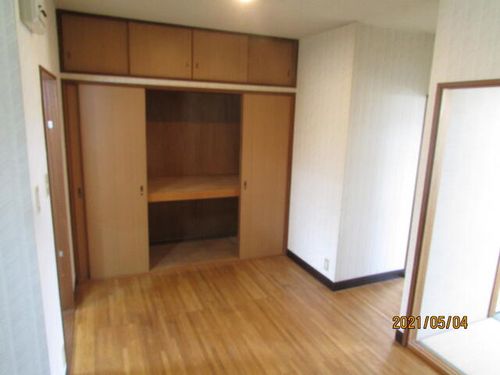 ハイツ青山202の内装
