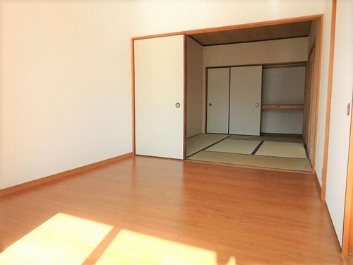 サカイマンション203の内装