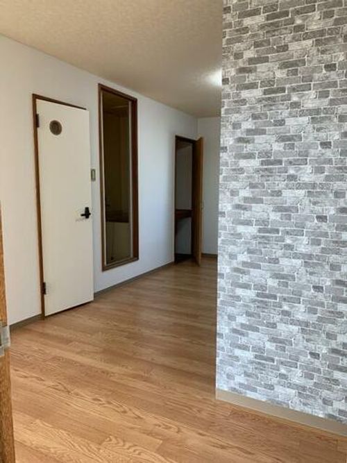 オリス滝川201の居間