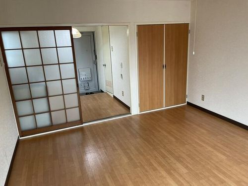 内山大畠ビル401の内装