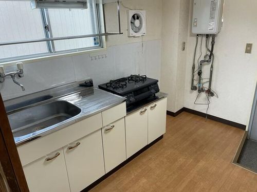 内山大畠ビル401のキッチン