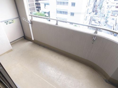 オークメゾン新神戸602の内装