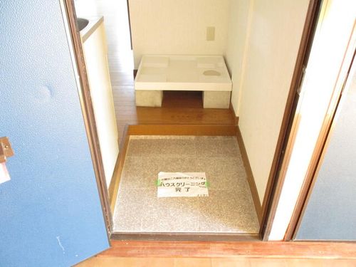 スミヤマンション3-66の玄関