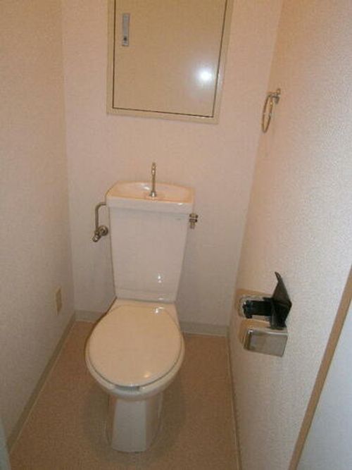 YOSHIDA  BILDの内装