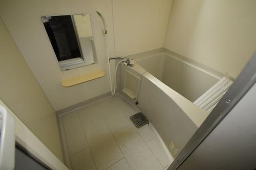京都府舞鶴市田中町(アパート)の賃貸物件の風呂