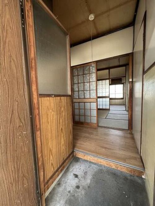 白菊荘20の玄関