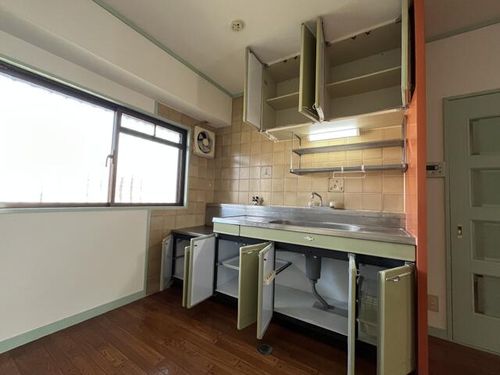 メゾンうがしまⅠのキッチン