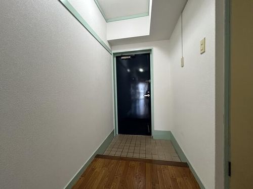 メゾンうがしまⅠの玄関