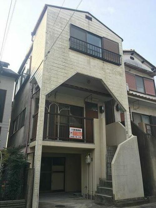 京都府京都市山科区四ノ宮小金塚(一戸建)の賃貸物件の外観