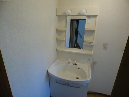 メゾネット城内1の内装