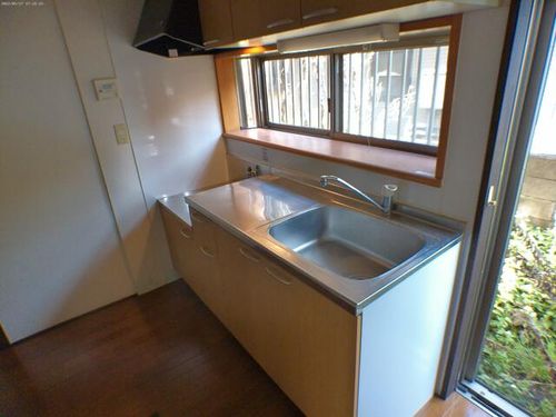 メゾネット城内1のキッチン