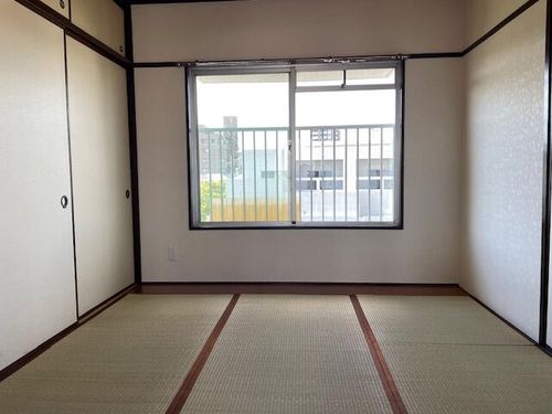 桜ケ丘ハイツA棟302の内装