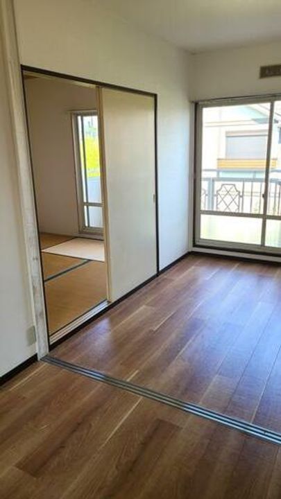 大阪府高槻市宮田町2丁目(マンション)の賃貸物件の内装