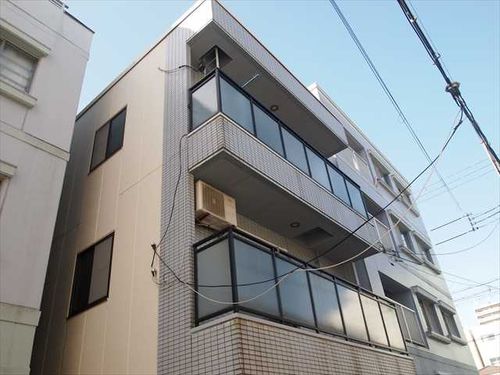 戎マンションの外観
