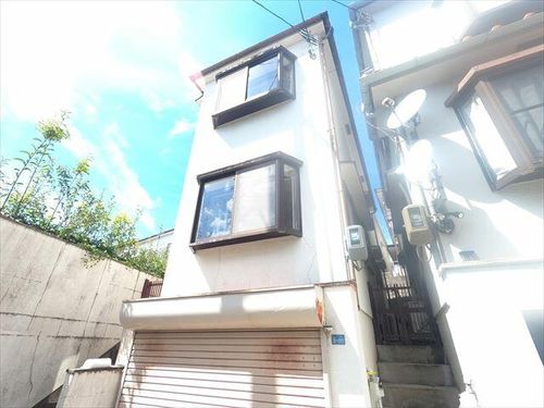 兵庫県神戸市灘区赤松町2丁目(一戸建)の賃貸物件の外観