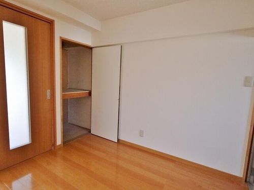シャトー大塚101の内装
