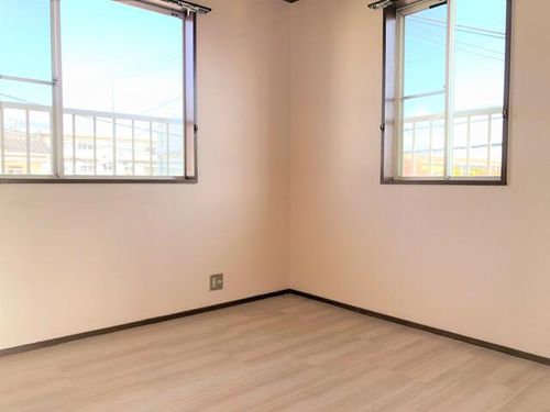 兵庫県姫路市飾磨区今在家3丁目(アパート)の賃貸物件201の内装