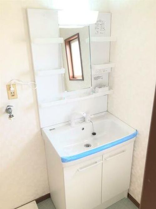 兵庫県姫路市飾磨区今在家3丁目(アパート)の賃貸物件201の内装