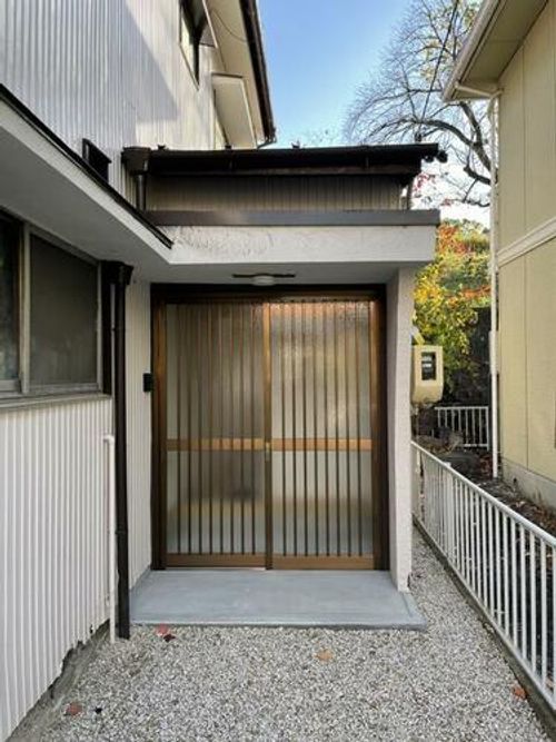 愛知県名古屋市西区上小田井1丁目(一戸建)の賃貸物件の玄関