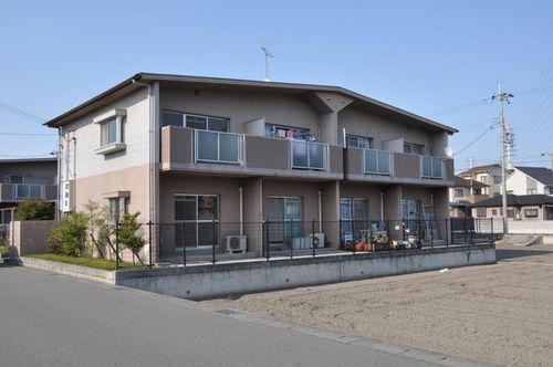 兵庫県姫路市飾磨区中島3丁目(アパート)の賃貸物件の外観