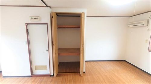 酒谷ハイツの内装