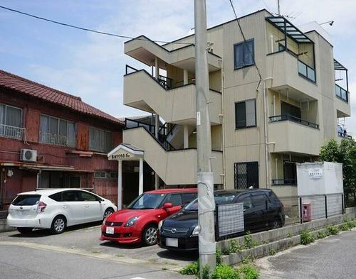愛知県常滑市新開町3丁目(アパート)の賃貸物件の外観