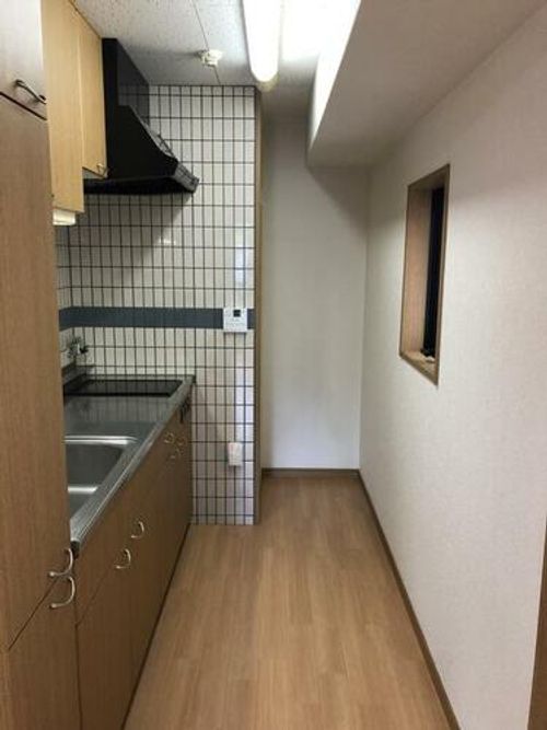 ニューサンリバー10番館のキッチン