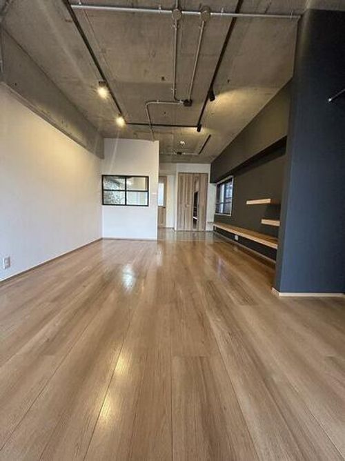 コンプレート古船場の内装