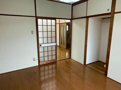 大坪ユートピア205の内装