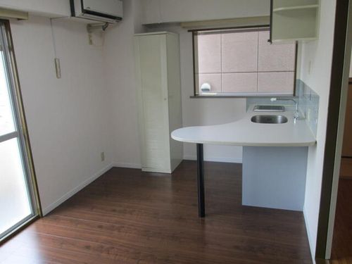 ツカサドール花元町601の内装