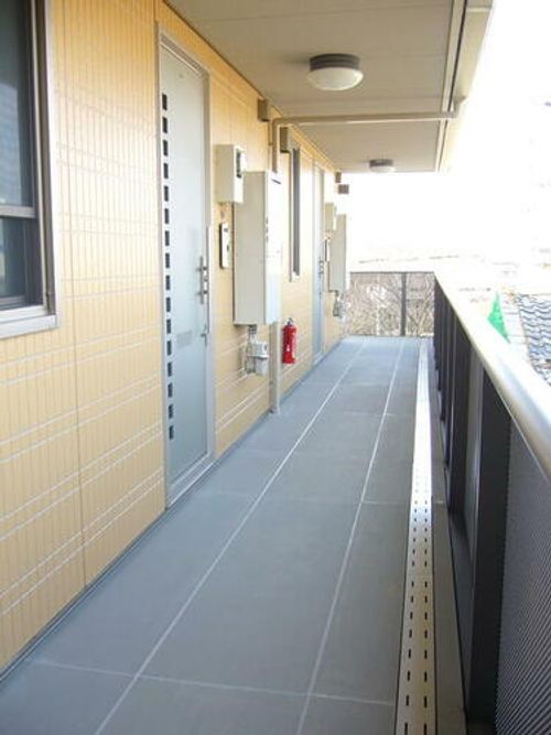 ニューシーズ福部池の玄関