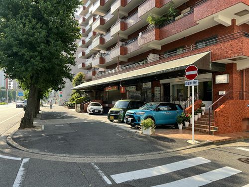 愛知県名古屋市千種区内山3丁目(マンション)の賃貸物件の外観