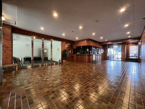 愛知県名古屋市千種区内山3丁目(マンション)の賃貸物件の玄関