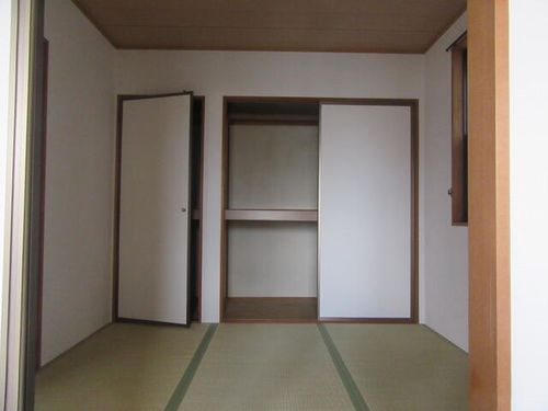 グリーンフルしらさぎ台102の内装