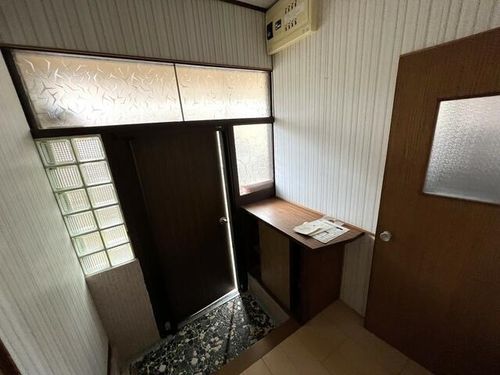 福岡県北九州市小倉南区志井2丁目(一戸建)の賃貸物件の玄関