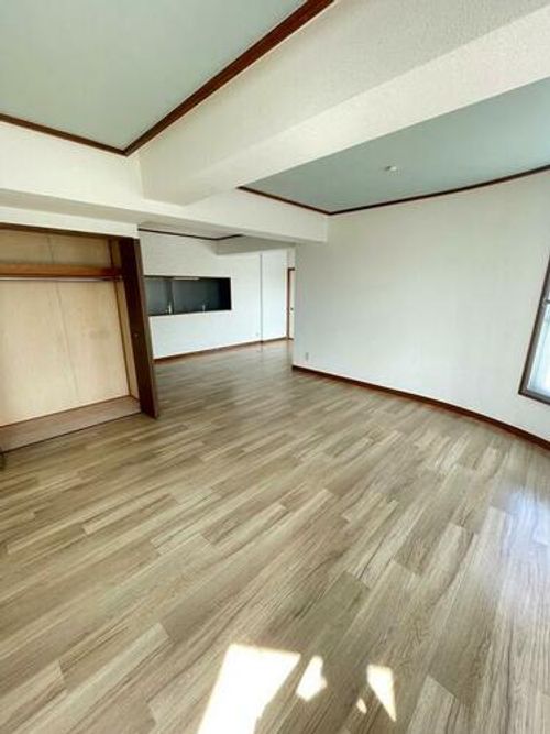 兵庫県姫路市八代(マンション)の賃貸物件の居間