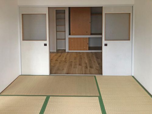 興伸ビル302の内装