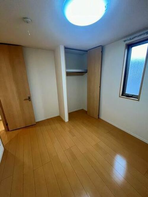 シャーメゾンCRECIAの内装